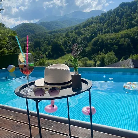 Apartman Visnja *
