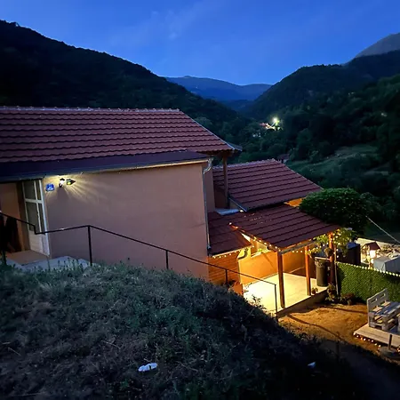 Visnja Apartman *
