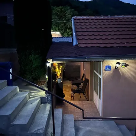 Planinska Idila Crni Vrh